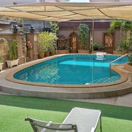 Mai Thai Guest House Khon Kaen Bagian luar foto
