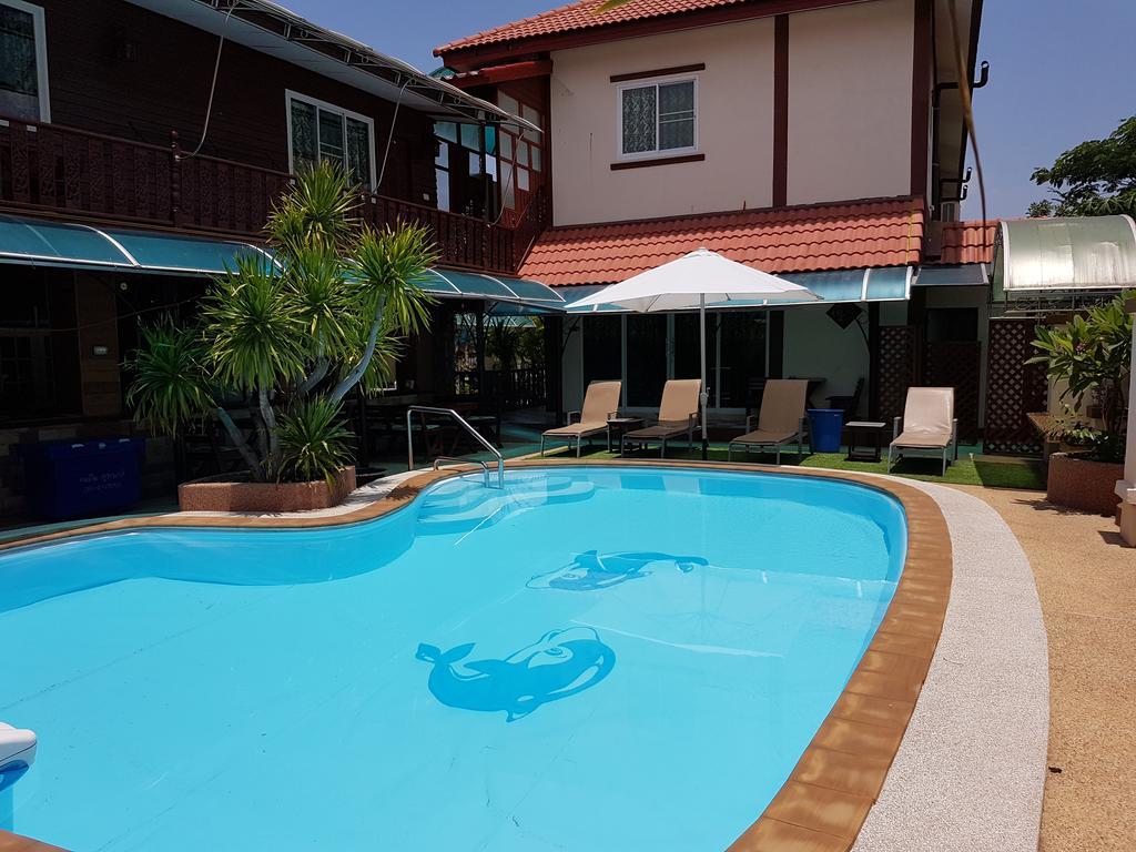 Mai Thai Guest House Khon Kaen Bagian luar foto