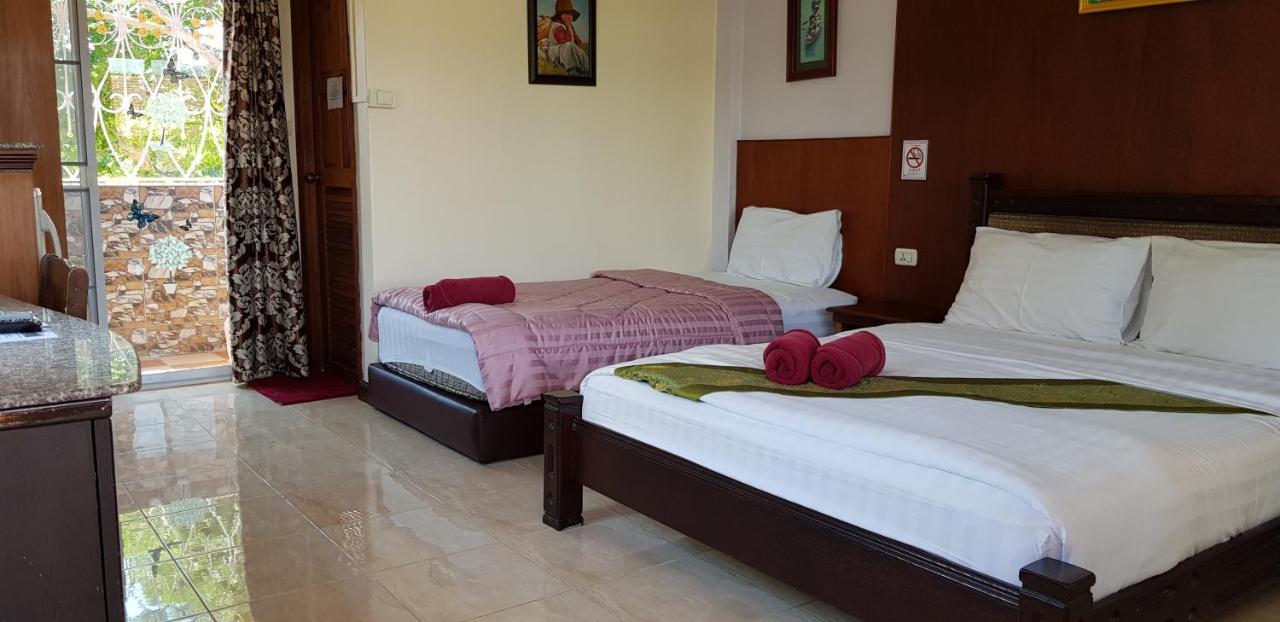 Mai Thai Guest House Khon Kaen Bagian luar foto