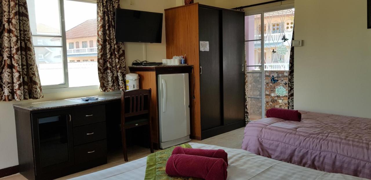 Mai Thai Guest House Khon Kaen Bagian luar foto
