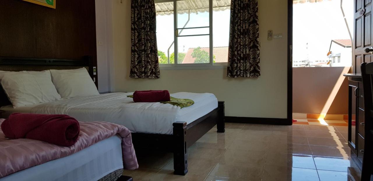 Mai Thai Guest House Khon Kaen Bagian luar foto